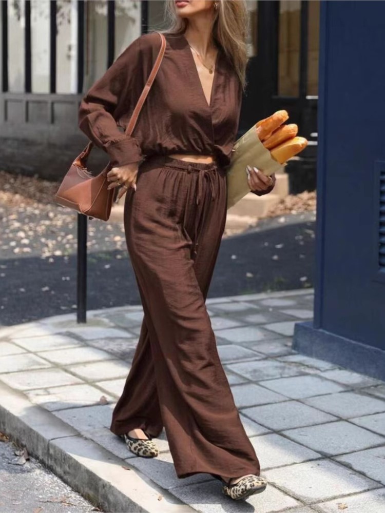 Street Fashion Necklace - Conjunto de Pantalones Anchos con Cordones