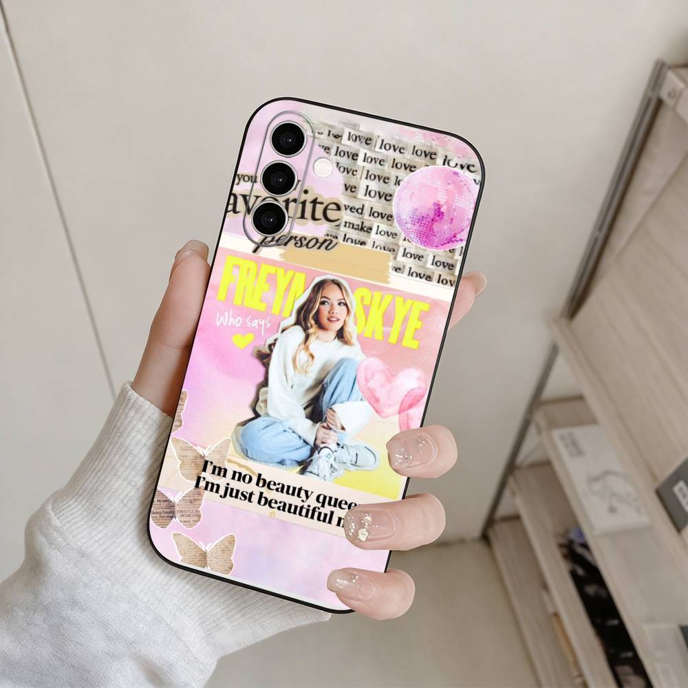 Funda de teléfono F-Freya Skye - Street Fashion Store reseña y precio