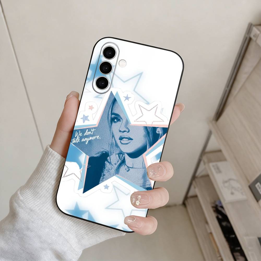 Funda de teléfono F-Freya Skye - Street Fashion Store reseña y precio
