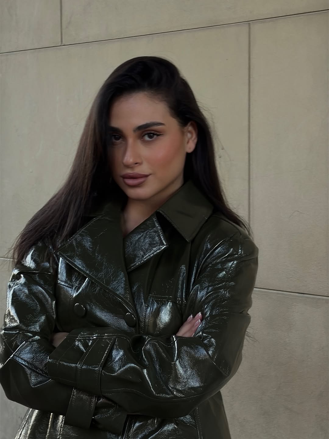 Falda de Cuero Marrón Oscuro,  - Street Fashion Jacket reseña y precio